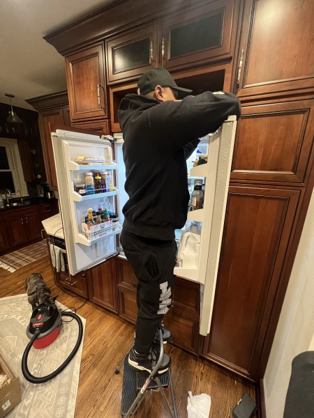 Refrigerator Repair in Chicago, IL (1)